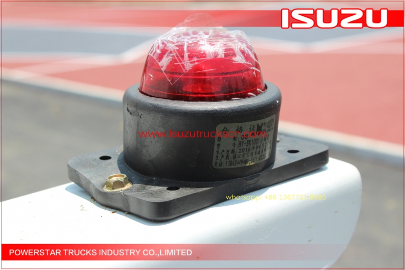 Best price 8,000L Diesel Fuel tank truck NPR ISUZU for sale