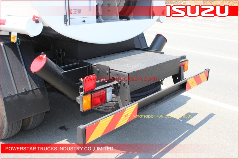 Best price 8,000L Diesel Fuel tank truck NPR ISUZU for sale