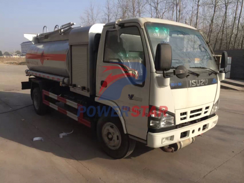 Factory direct sale 4000L Isuzu Fiscal Refuel Tank Truck for Gasoline/Light Diesel Delivery