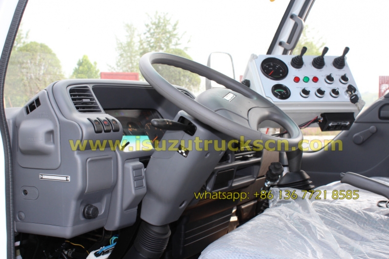 Philippines market High Performance Isuzu Road Sweeper Trucks