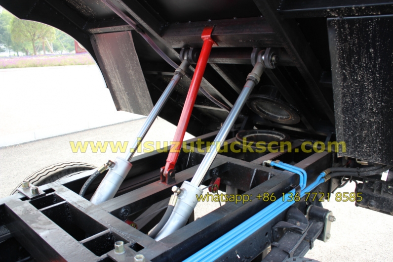 Philippines market High Performance Isuzu Road Sweeper Trucks