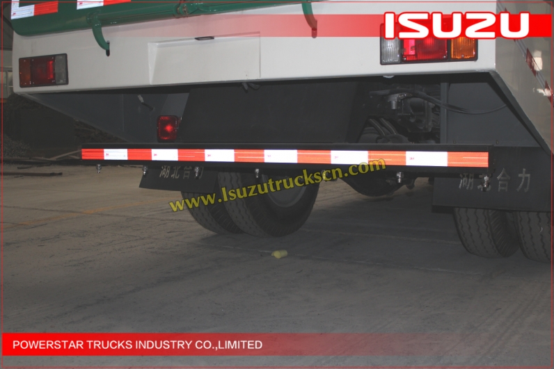 ELF NPR ISUZU Dust Suction Truck 10M3 Sweeper Truck 10CBM Road sweeper Truck For Sale