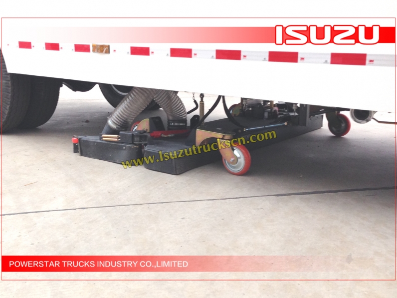 ELF NPR ISUZU Dust Suction Truck 10M3 Sweeper Truck 10CBM Road sweeper Truck For Sale