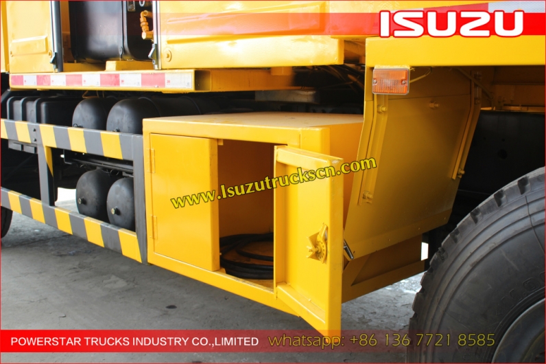 Isuzu Sewer Cleaning Combination Vacuum Jetting Trucks