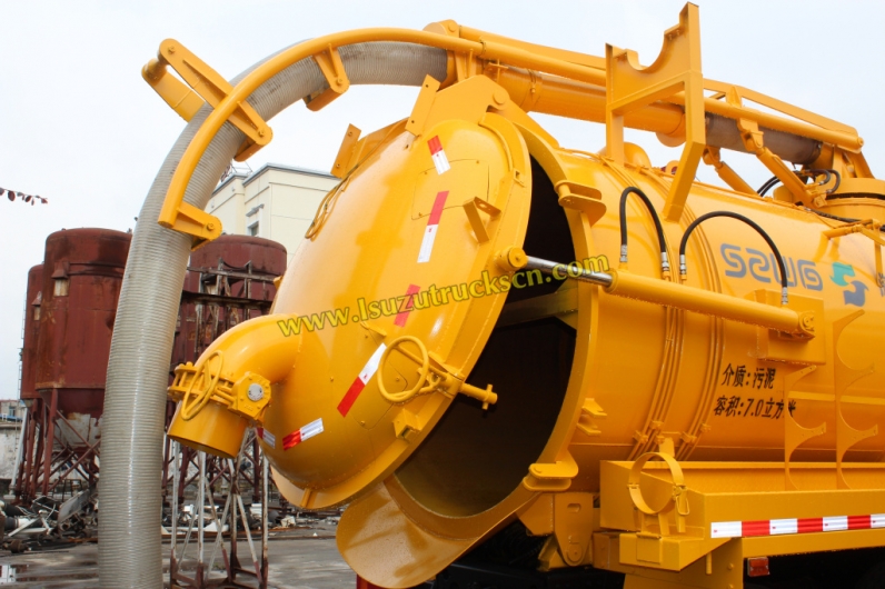 10wheesl Isuzu brand Combined Sewer Jetting Vacuum Trucks