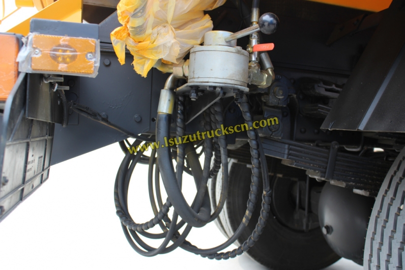 10wheesl Isuzu brand Combined Sewer Jetting Vacuum Trucks