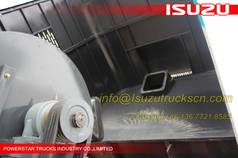 Street Sweeper and Washer Isuzu trucks