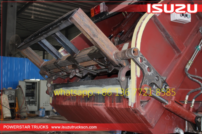 Brand New Africa 3 Ton Isuzu Garbage Truck With Compactor