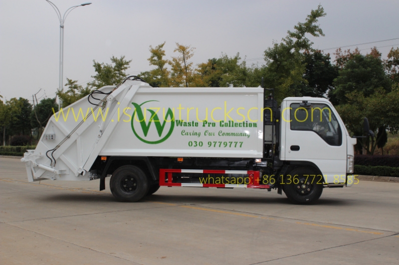 4000L hydraulic compressive garbage truck with 4CBM capacity