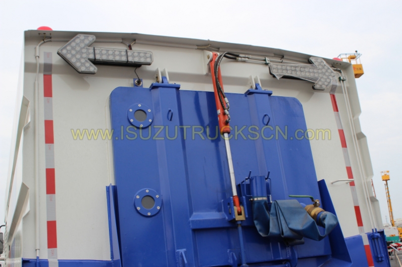 dustbin road sweeper truck Dongfeng street sweeper vehicle