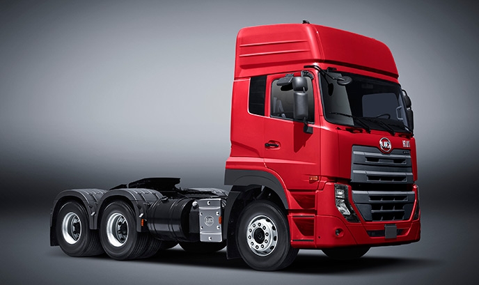 UD heavy TRACTOR UNIT