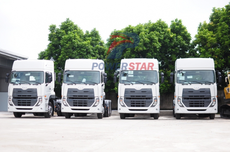 UD heavy TRACTOR UNIT