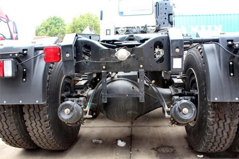 new 6x4 Heavy Tow Trucks Isuzu Heavy tractor truck