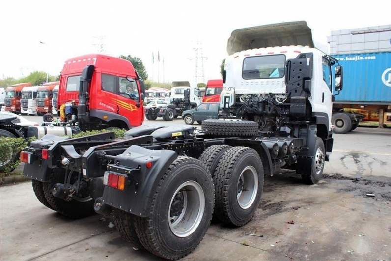 new 6x4 Heavy Tow Trucks Isuzu Heavy tractor truck
