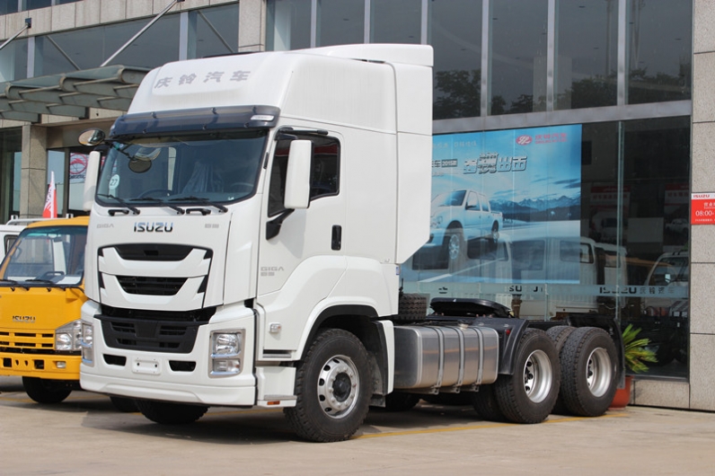 New isuzu 6x4 GIGA Tractor Truck Prime Mover And Tractor Trucks For Sale