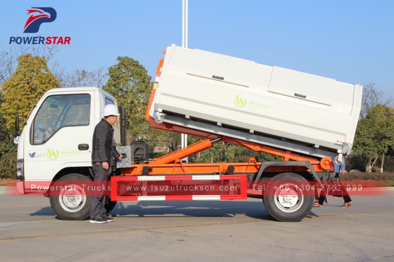Japan hooklift garbage truck