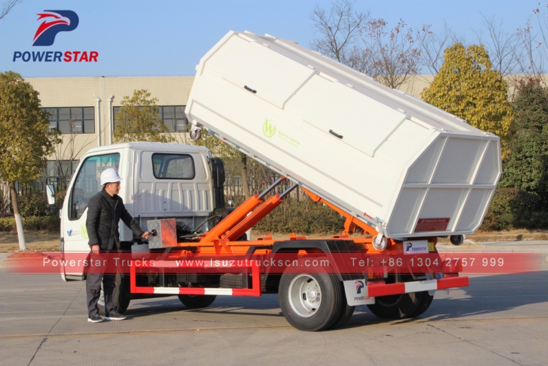 Japan hooklift garbage truck