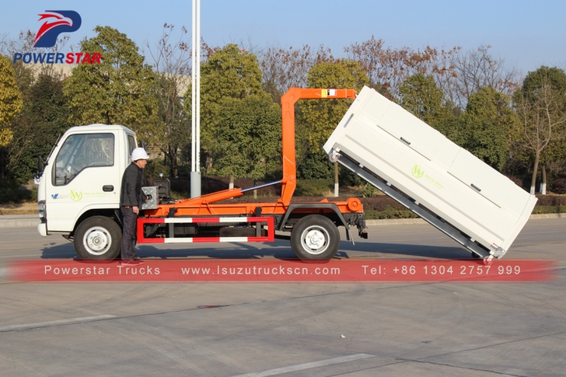 Japan hooklift garbage truck