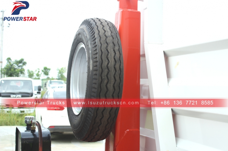 Mongolia isuzu Container removable garbage truck for sale