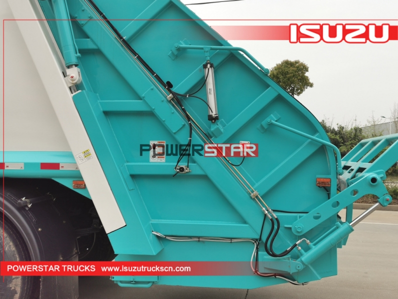 Philippines Isuzu Rear Loader Refuse Trcuk