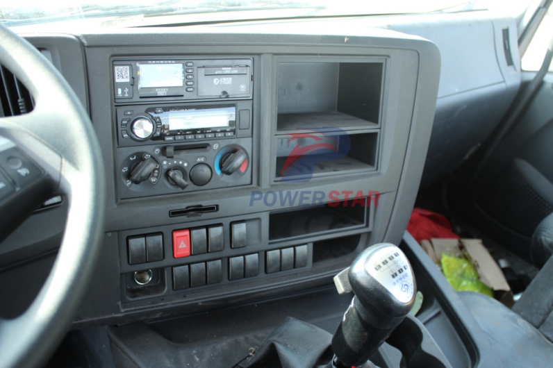 ISUZU GIGA Iron Wood Structure Dropside Lorry Truck for sale