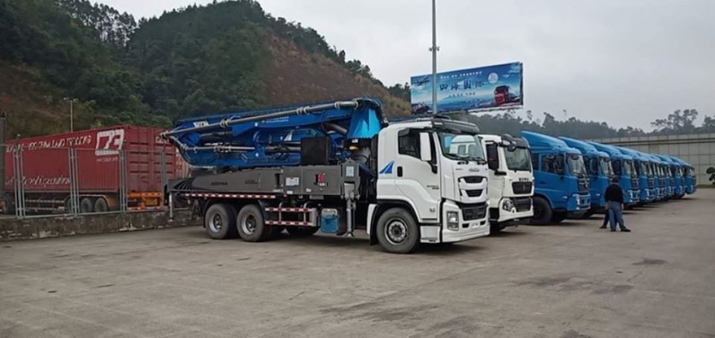 ISUZU GIGA Concrete Pump Truck Boom 27m-28m-30m-34m