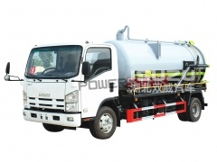 Vacuum Suction Sewage Tanker 4x2 Isuzu sewage pump truck sewage suction truck
