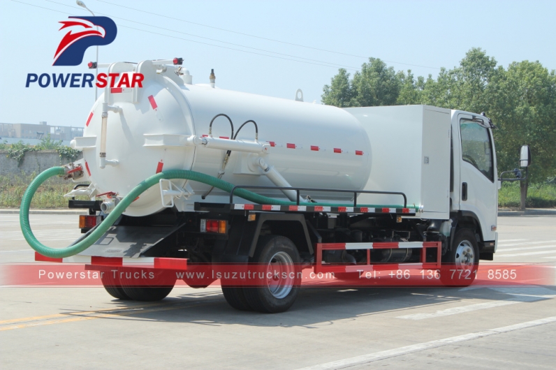 Isuzu Fecal Suction Sewage Truck with ITALY Vacuum Pump small 5000L Sewel Jetting