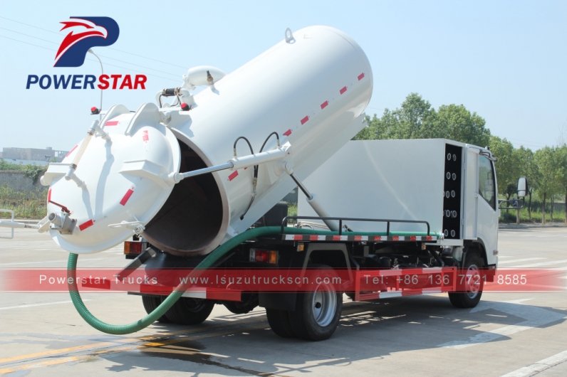 Isuzu Fecal Suction Sewage Truck with ITALY Vacuum Pump small 5000L Sewel Jetting