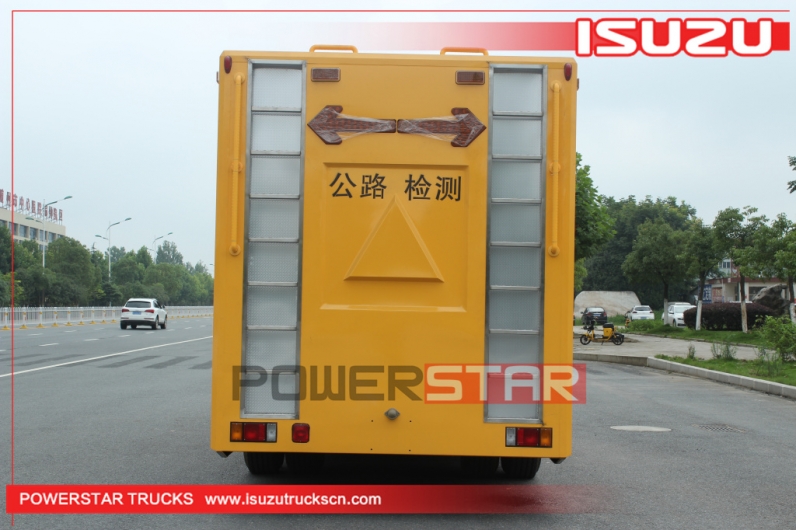 Isuzu Bridge Detection Truck with inspection platform