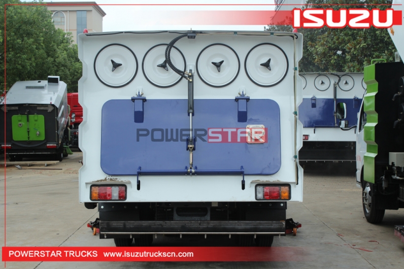 ISUZU Street Cleaning Truck Road Sweeper Machine Vacuum Electric Road Cleaning Machine Truck