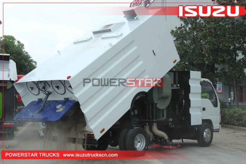 ISUZU Street Cleaning Truck Road Sweeper Machine Vacuum Electric Road Cleaning Machine Truck