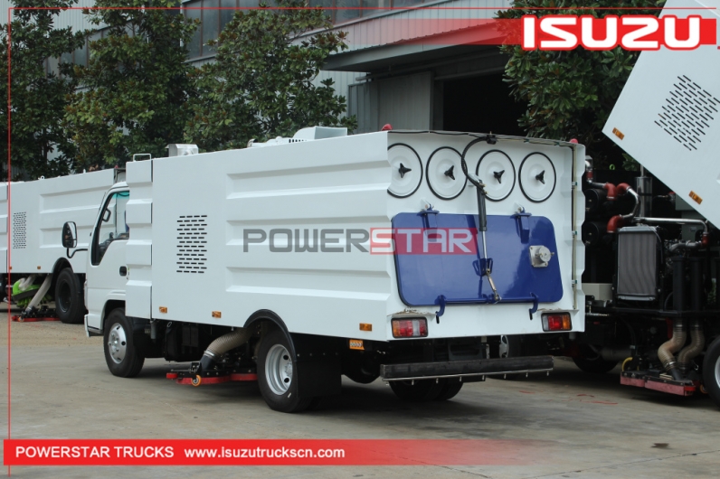 ISUZU Street Cleaning Truck Road Sweeper Machine Vacuum Electric Road Cleaning Machine Truck