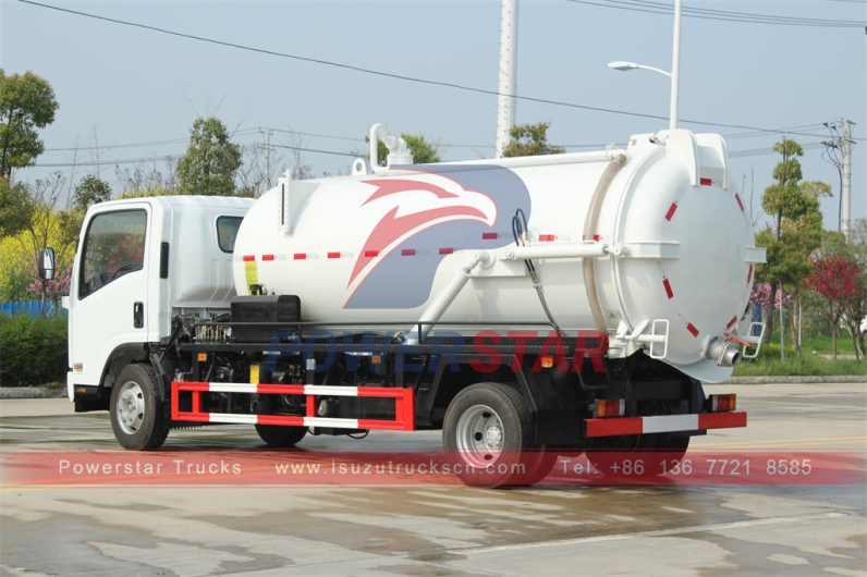 ISUZU 700P vacuum tank truck septic tank truck gully emptier on sale
