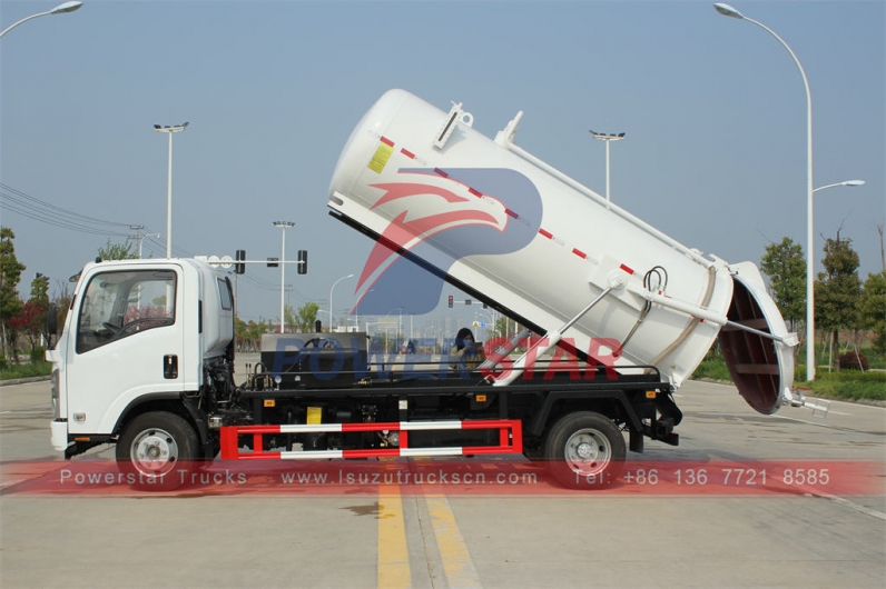 ISUZU 700P vacuum tank truck septic tank truck gully emptier on sale