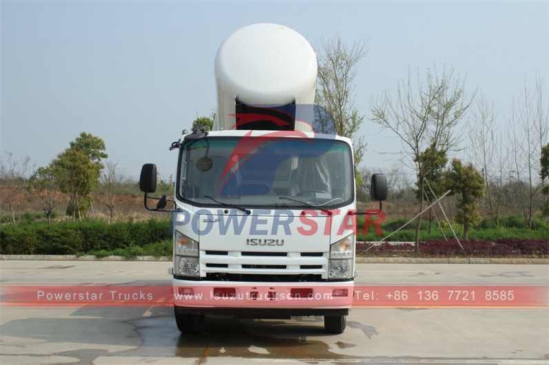 ISUZU 700P vacuum tank truck septic tank truck gully emptier on sale