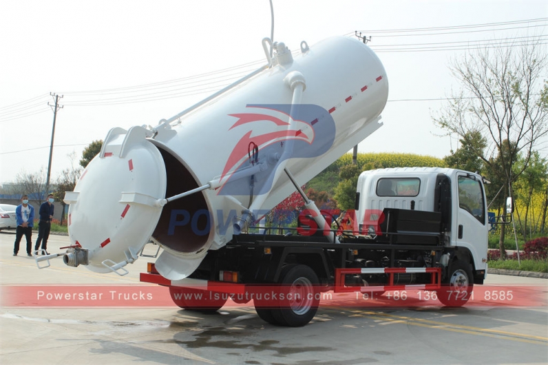 ISUZU 700P vacuum tank truck septic tank truck gully emptier on sale