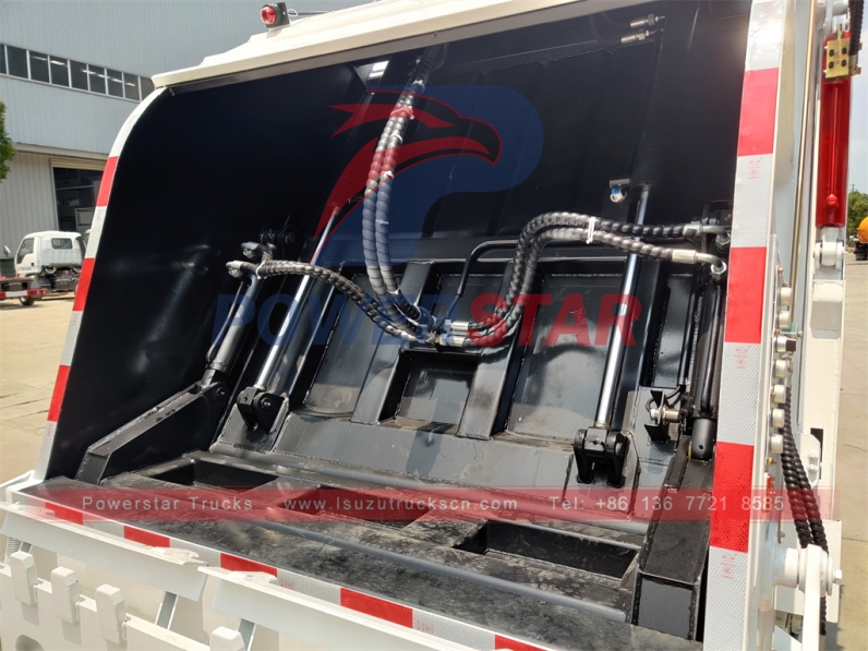 Refuse compressed collection garbage truck Isuzu 6cbm garbage compactor truck
