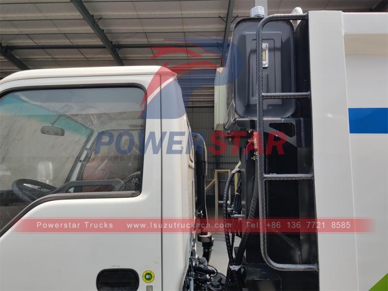 Refuse compressed collection garbage truck Isuzu 6cbm garbage compactor truck