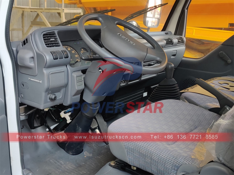 ISUZU NKR cesspool emptier 5cbm Combination Suction/Jetting Tankers for Philippines