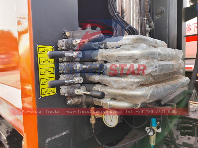 New ISUZU 4x2 LHD 12CBM garbage compactor trucks for sale