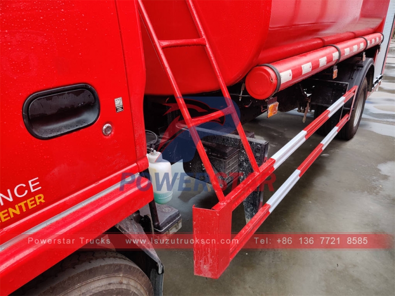 ISUZU 600P fire water tank truck in Philippines