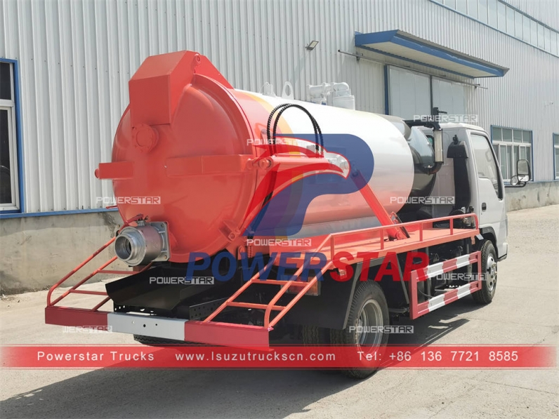 Japanese ISUZU NKR sewer vacuum truck at best price