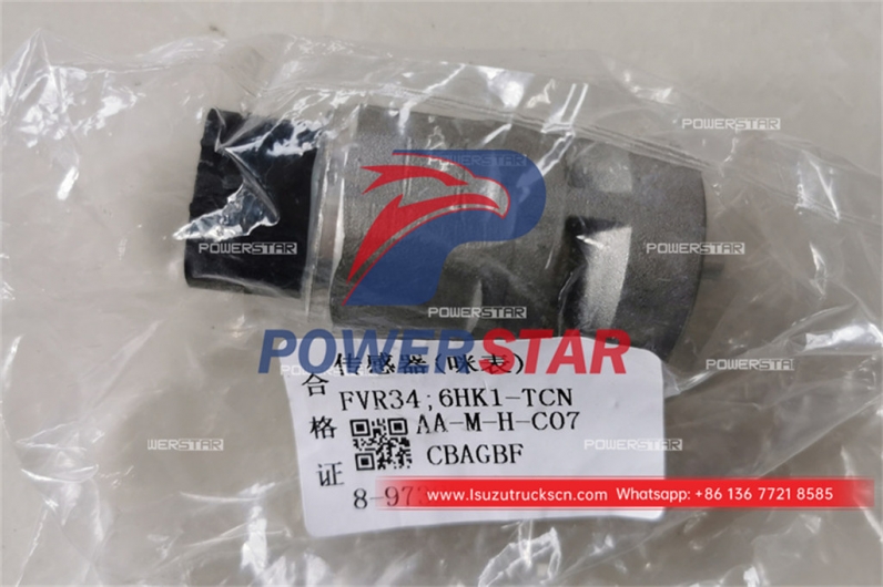 Genuine ISUZU 700P/FTR/FVR speed sensor part no. 8973280581