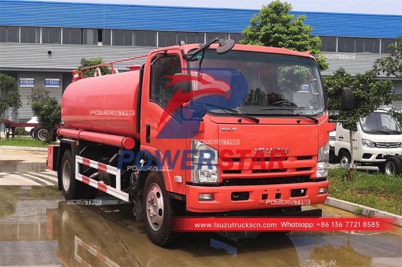 ISUZU ELF 700P 190HP water spraying truck for export