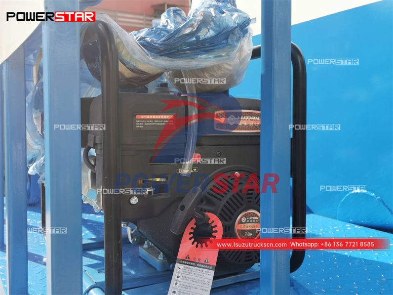 Algeria ISUZU FTR skip loader mounted water tank
