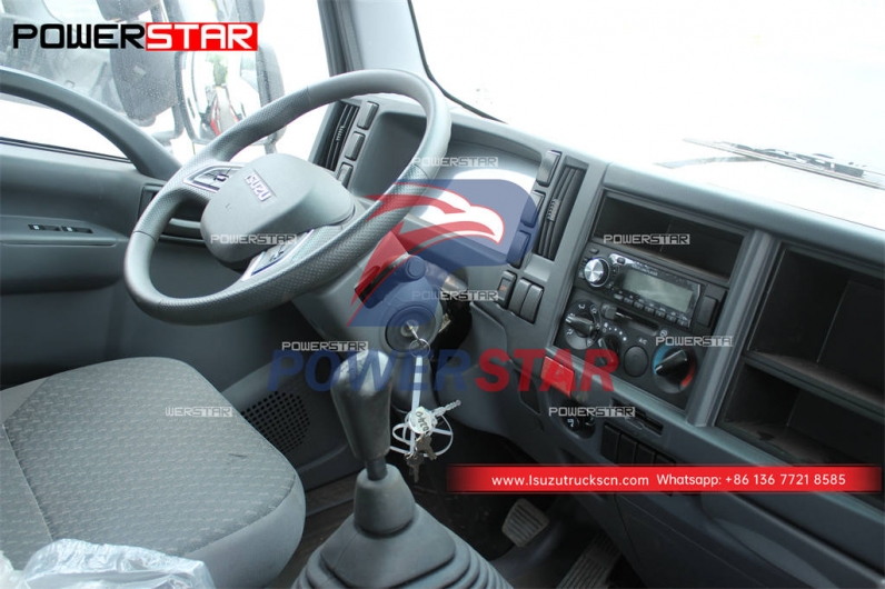 ISUZU ELF 700P vacuum pump truck gully sucker with Italy MORO pump PM70A