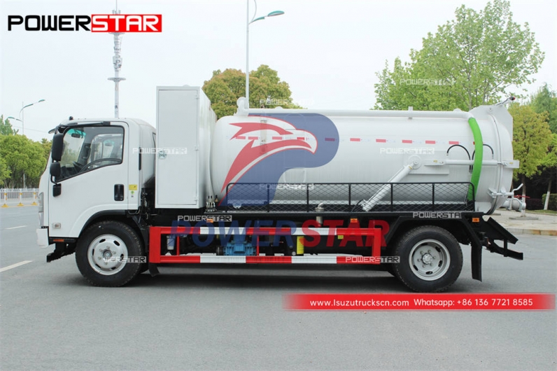ISUZU ELF 700P vacuum pump truck gully sucker with Italy MORO pump PM70A