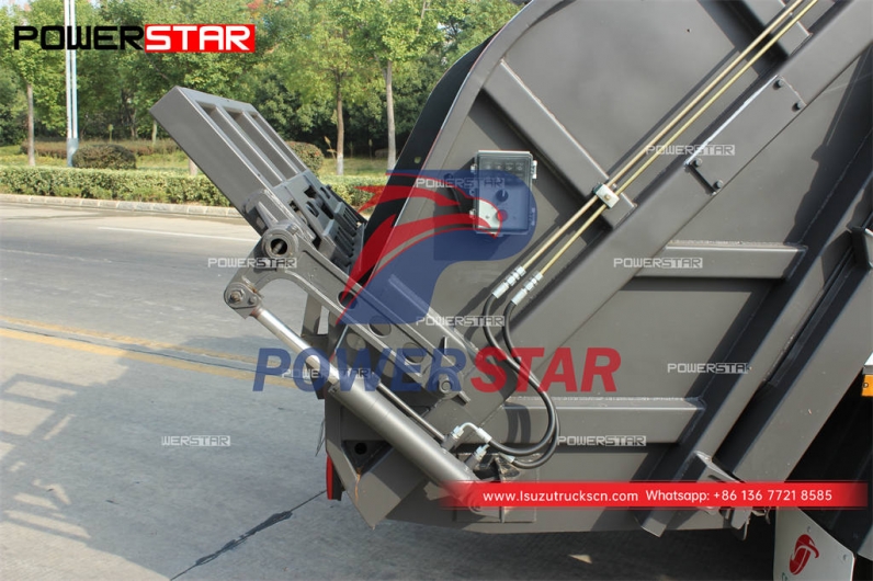 Gambia customized ISUZU 100P rubbish compressor truck