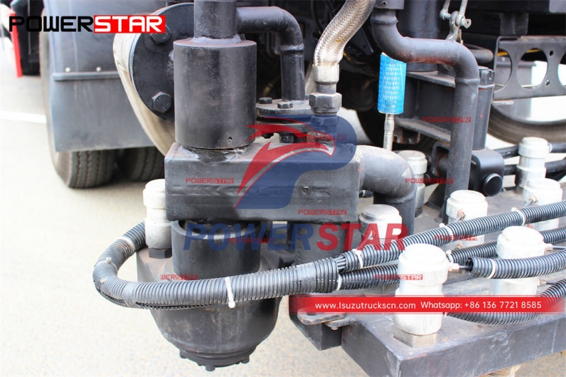 Low price ISUZU FTR bitumen sprayer for sale